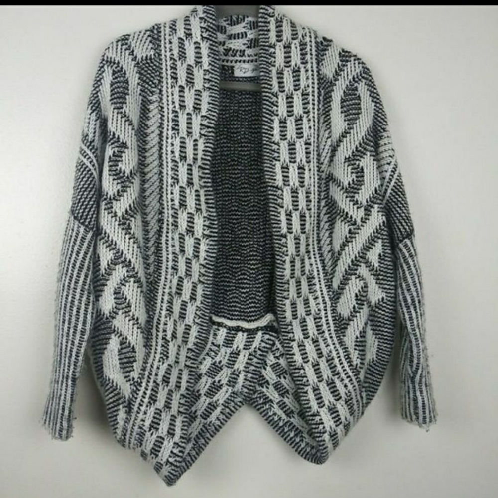 Women's knitted sweater